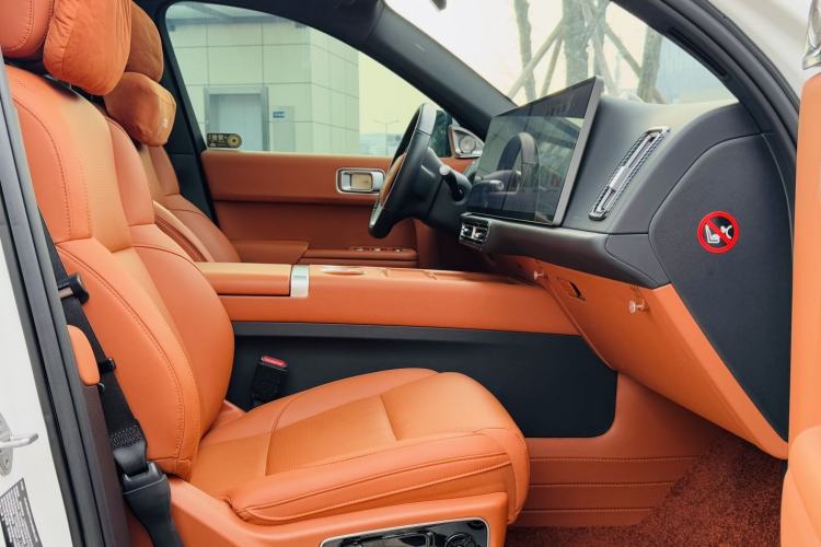 Used Li Auto L7 2023 Pro Model
