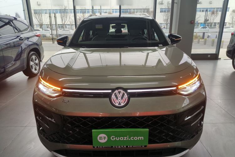 Used Volkswagen Tayron 2025 Tiguan L 380TSI 4Motion Luxury Easy Package
