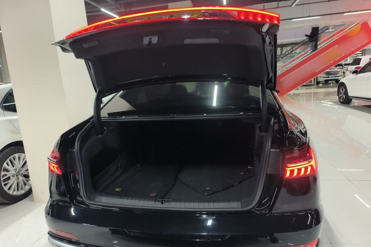 Used Audi A6L 2023 40 TFSI Luxury Dynamic Model
