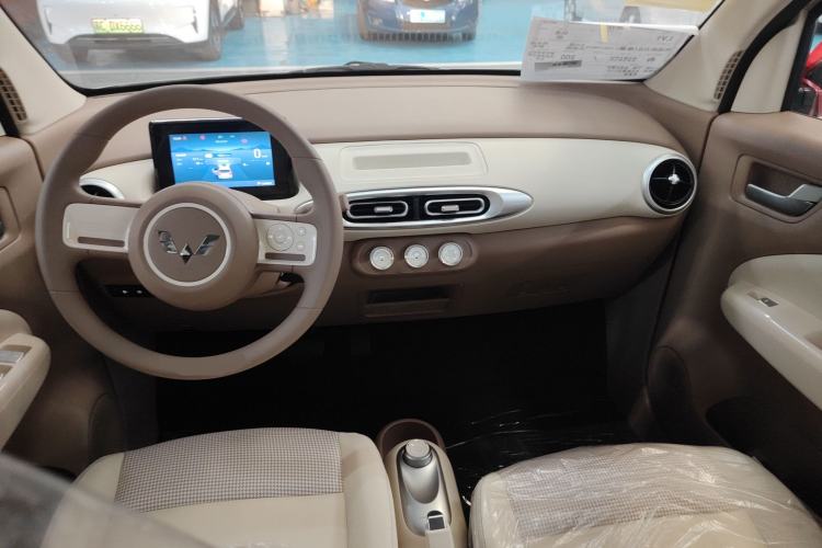 Used Wuling Hongguang MINIEV 2025 Four-Door Version Advanced Edition
