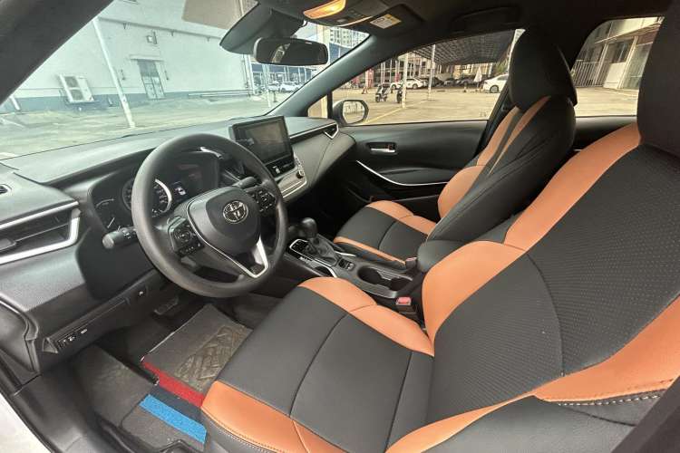 Used Toyota Levin 2022 Dual-Motor 1.8H E-CVT Leading Edition
