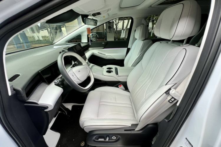 Used XPeng X9 2024 702 Ultra-Long Range Max