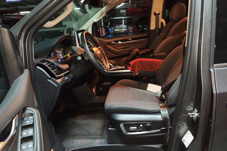 Used SAIC MAXUS G20 2020 2.0T Gasoline Automatic Luxury Edition
