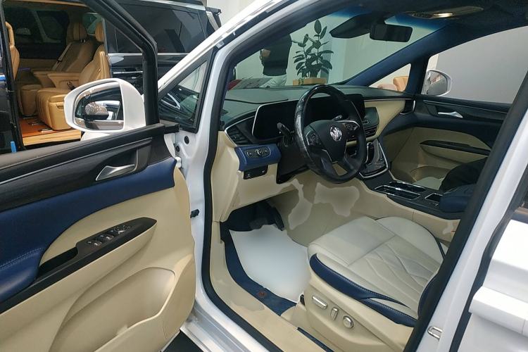 Used Buick GL8 2023 ES Lu Zun Deluxe Model
