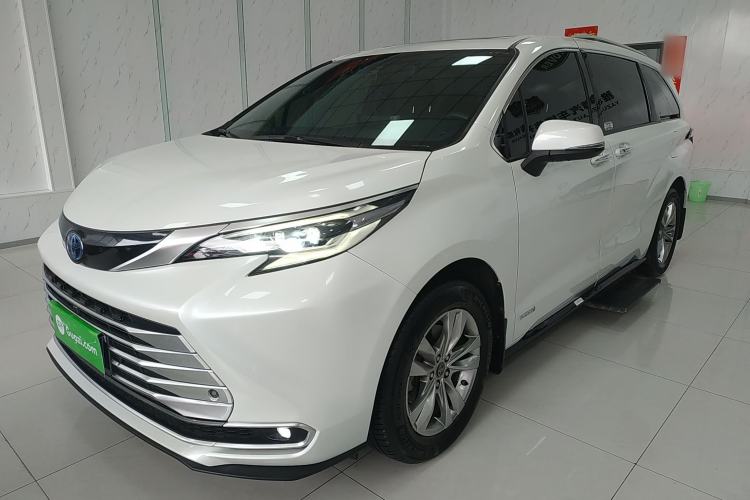 Used Toyota Sienna 2021 2.5L Hybrid Platinum Edition