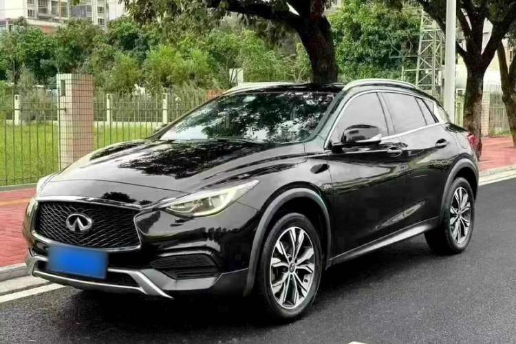 Used Infiniti QX30 2017 2.0T Four-Wheel Drive Fashion Edition