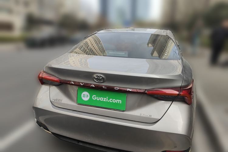 Used Toyota Avalon 2019 2.0L XLE Premium Edition China VI