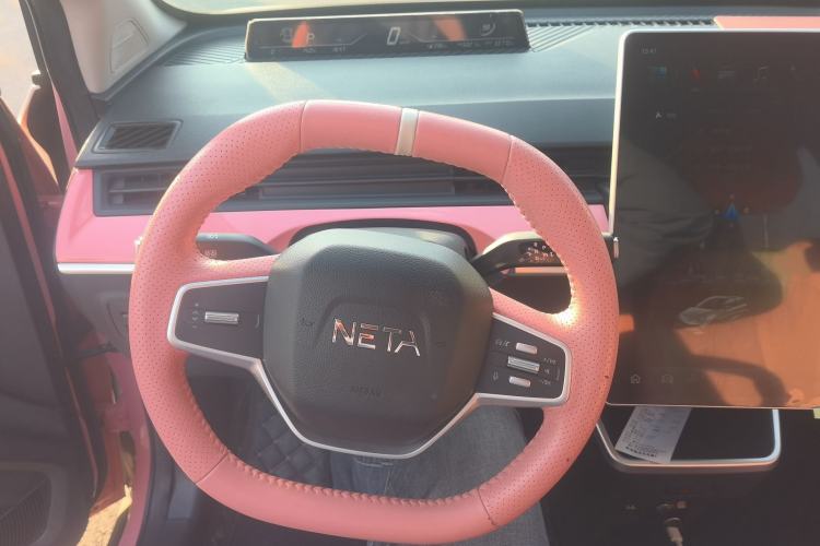 Used NETA V 2022 Chao 400 Lite Pink Custom Edition
