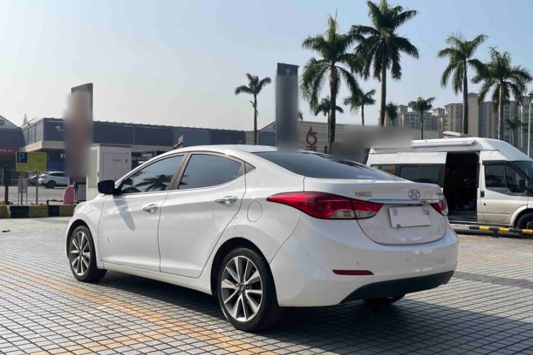 Used Hyundai Elantra 2015 1.6L Automatic Leading Model