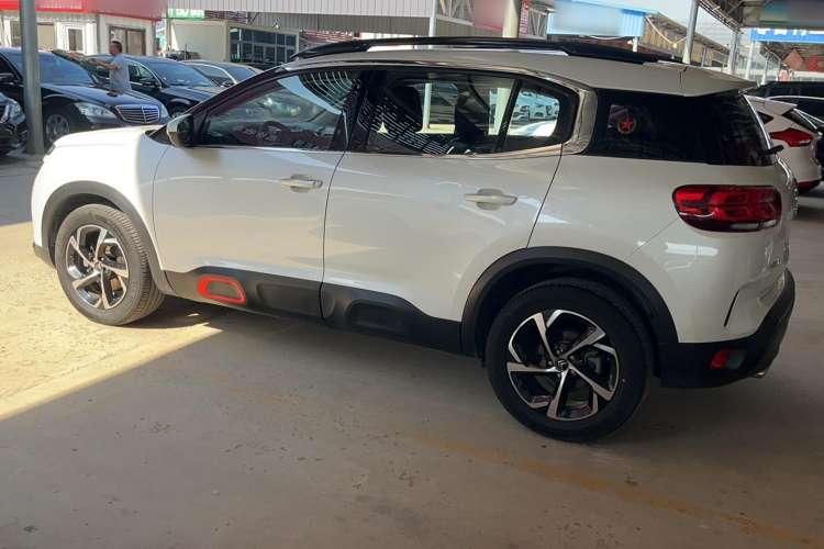 Used Citroen C5 AIRCROSS 2017 350THP Fashion Edition
