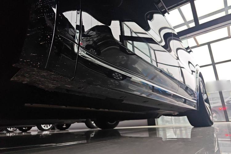 Used Li Auto L8 2023 Pro Model
