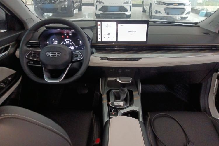 Used Geely Auto Emgrand L 2022 1.4T CVT Flagship Edition