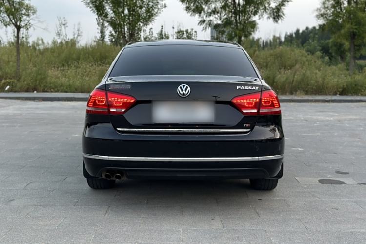 Used Volkswagen Passat 2015 1.8TSI DSG Prestige Edition
