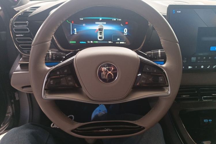 Used BYD Han 2024 EV Glory Edition 610 km All-Wheel Drive "Tian Shen Zhi Jia" Intelligent Driving Model
