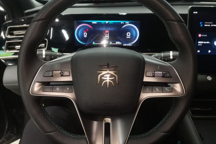 Used BYD Qin L 2024 DM-i 120KM Leading Model
