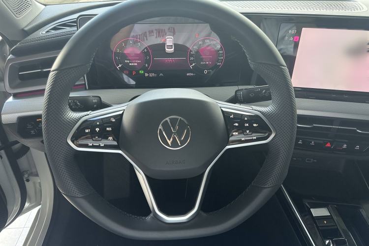 Used Volkswagen Lamando 2024 Lavida L 280TSI DSG Cool & Spicy Edition
