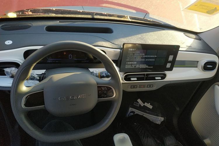 Used  Panda 2025 210km Panda Rider
