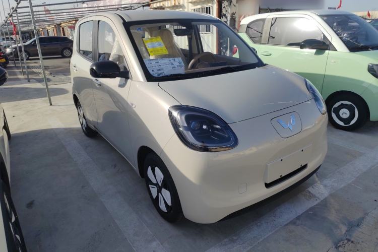Used Wuling Hongguang MINIEV 2025 Four-Door Version Advanced Edition
