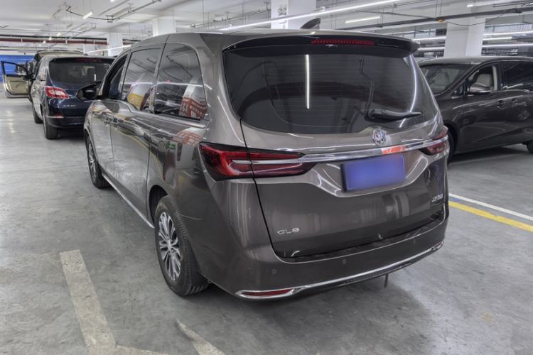 Used Buick GL8 2023 Land Executive Class Smart Enjoyment Model
