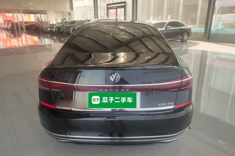 Used Volkswagen Passat 2023 330TSI Starry Luxury Edition
