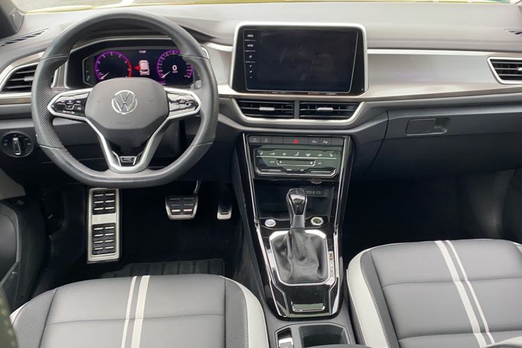 Used Volkswagen T-ROC 2023 300TSI DSG Two-Wheel Drive Starlight Edition
