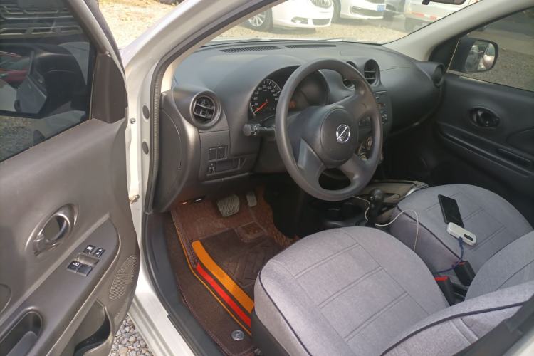 Used Nissan March 2015 1.5L Automatic Easy Edition
