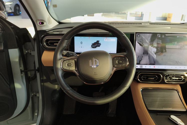 Used Leapmotor C11 2024 All-Electric 580 Luxury Edition