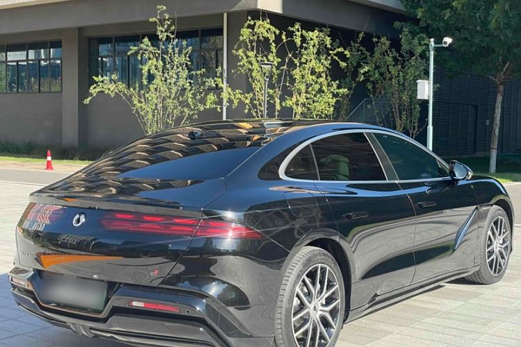 Used Denza Z9 2024 1100 km Four-Wheel Drive Max Version
