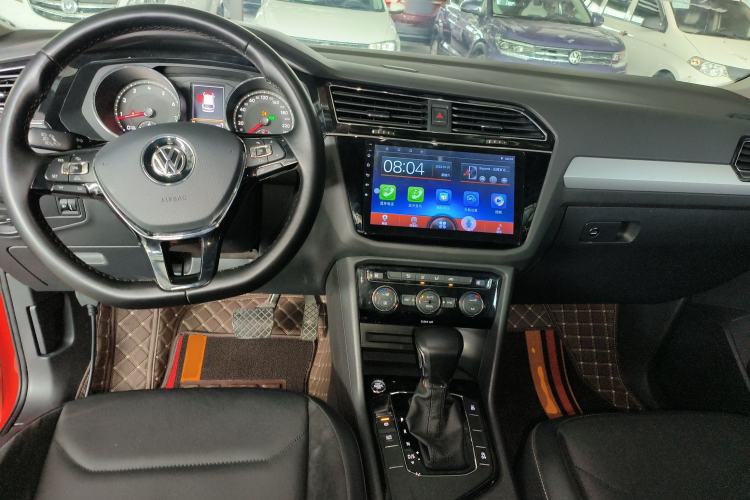 Used Volkswagen Tiguan L 2017 330TSI Automatic Two-Wheel Drive Comfort Edition
