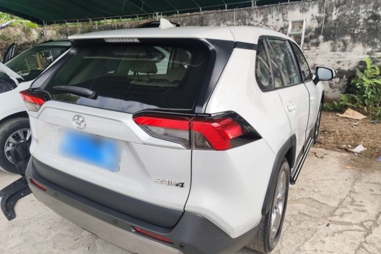 Used Toyota RAV4 2020 2.0L CVT Two-Wheel Drive Fashion PLUS Edition
