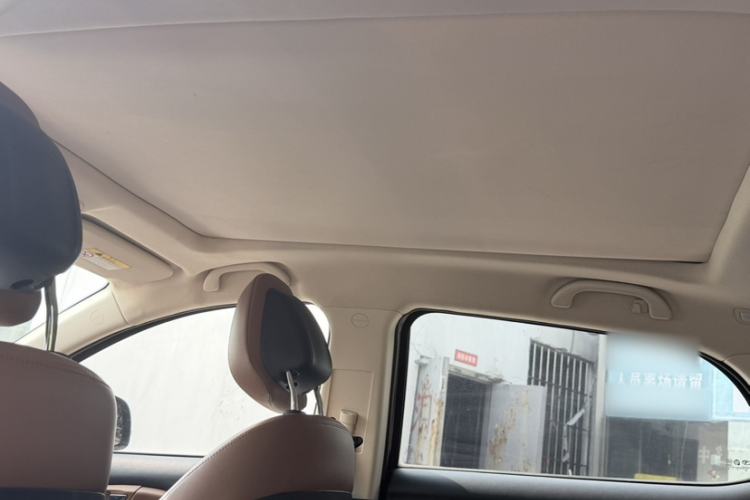 Used Soueast DX7 2017 1.5T Automatic Luxury Model
