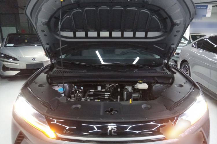 Used BYD Yuan UP 2025 Intelligent Driving Version 401 km Leading Edition
