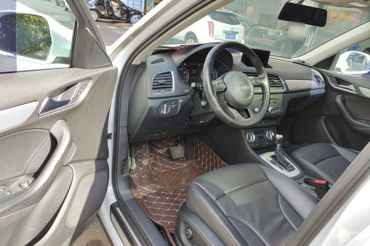 Used Audi Q3 2012 35 TFSI quattro Comfort Model
