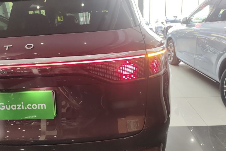 Used Hima AITO M8 2025 Extended-Range Ultra Version 53.4 kWh 5-Seater Edition