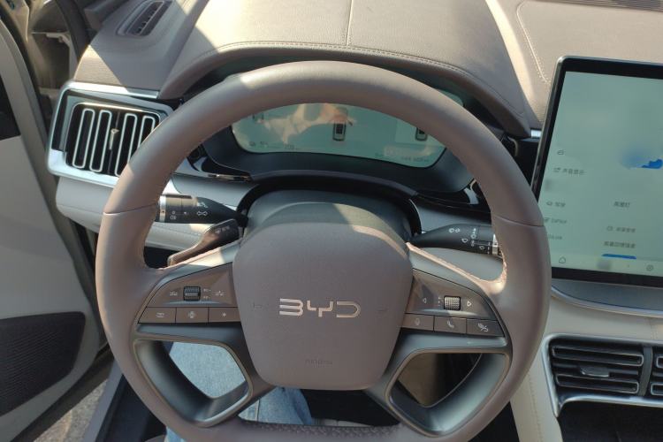 Used BYD Song PLUS New Energy 2025 EV 520km Premium Version