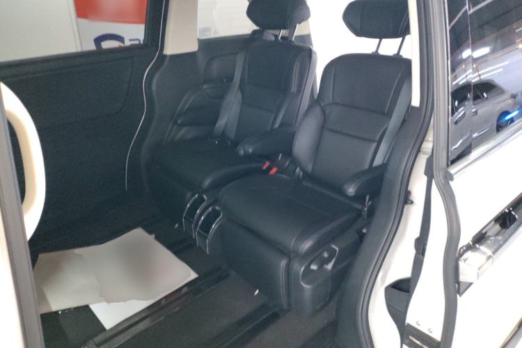 Used Honda Elysion 2022 2.0L eHEV Comfort Version
