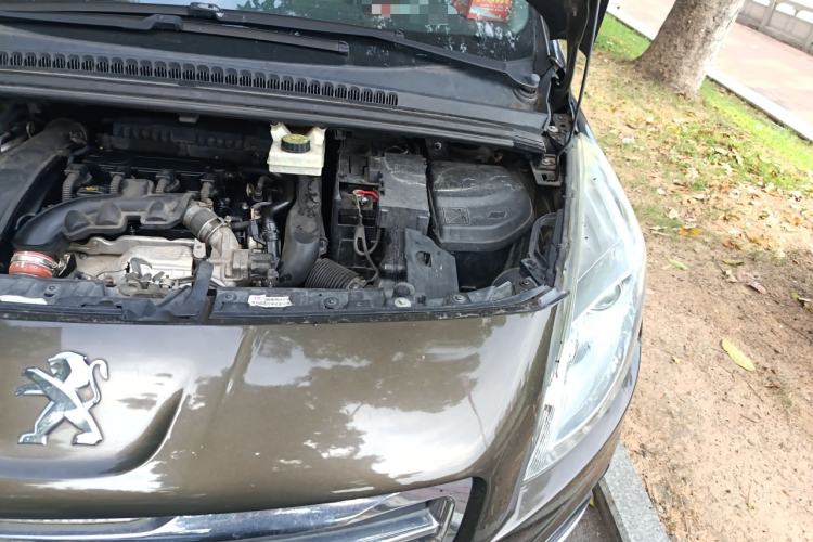 Used Peugeot 3008 2013 1.6THP Automatic Prestige Edition
