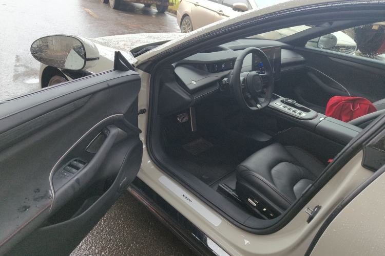 Used  SU7 2024 Four-Wheel Drive Ultra-Long Range Advanced Intelligent Driving Max Edition
