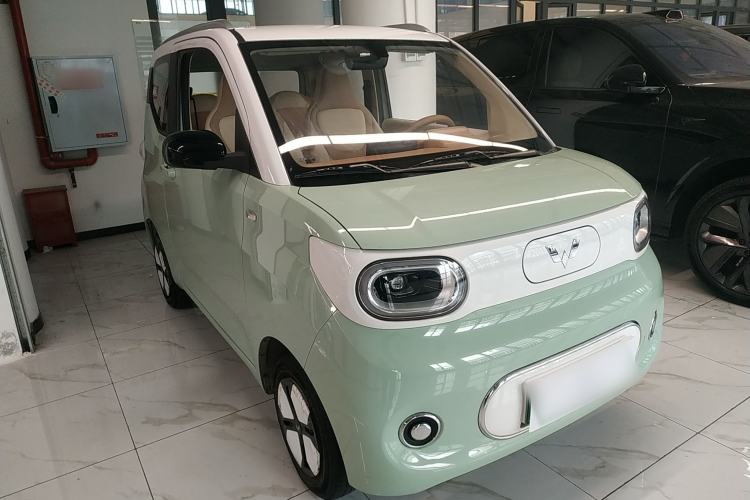 Used Wuling Hongguang MINIEV 2024 3rd Generation 215km Advanced Version
