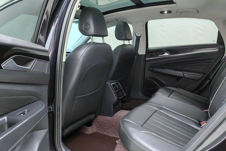 Used Volkswagen Passat 2022 330TSI Starry Elite Edition