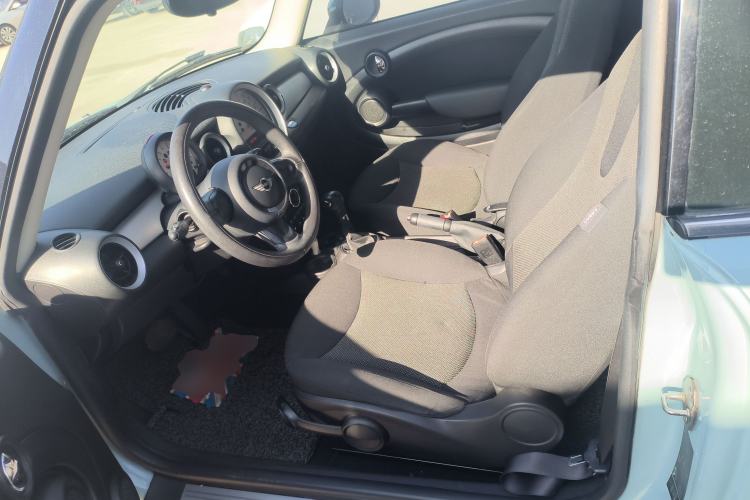 Used  MINI 2011 1.6L ONE