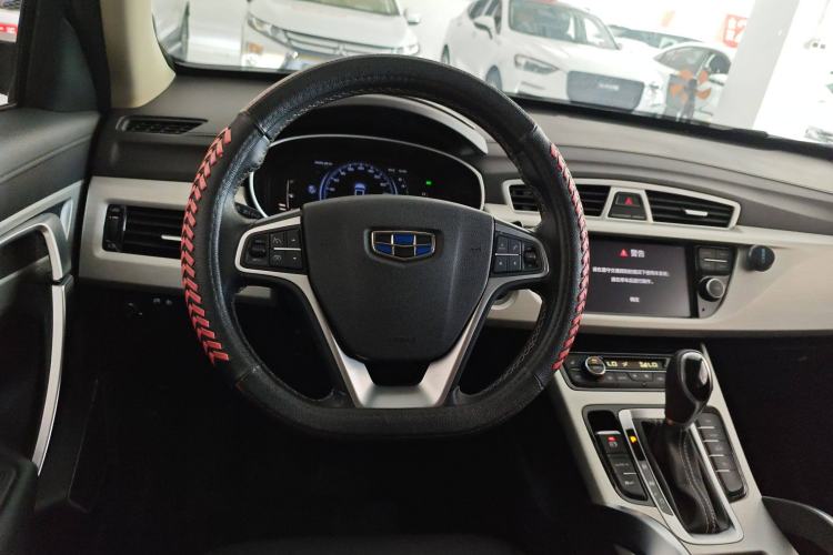 Used Geely Auto Emgrand X7 Sport 2018 1.8TD Automatic Two-Wheel Drive Smart Connect 4G Internet Edition
