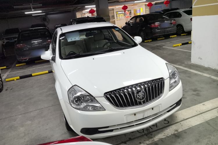 Used Buick Excelle 2015 1.5L Automatic Classic Model
