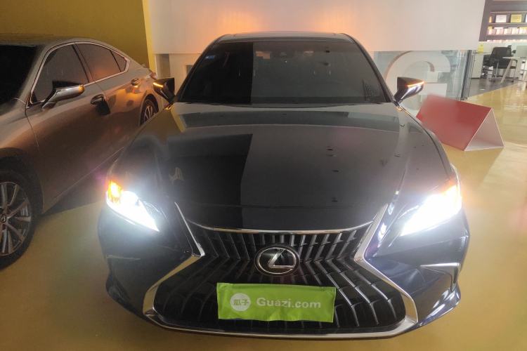Used Lexus ES 2022 200 Excellence Edition