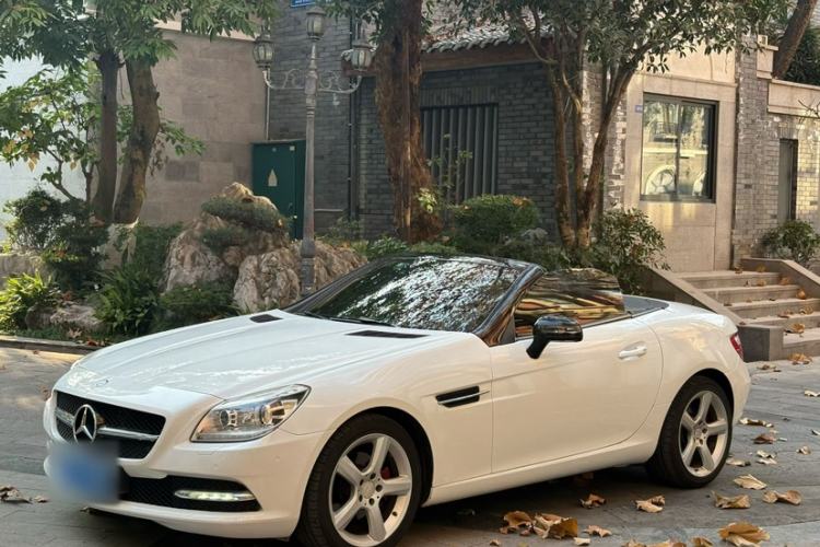 Used Mercedes-Benz SLK-Class 2011 SLK 200 Fashion Model