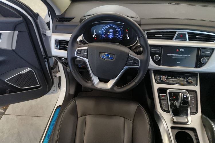 Used Geely Auto Emgrand X7 Sport 2020 1.8TD DCT Two-Wheel Drive Smart Connect 4G-Enabled Version
