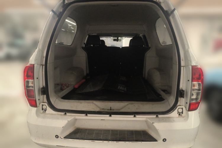 Used Dongfeng Palazzo 2021 1.8T Manual Two-Wheel Drive Elite Edition
