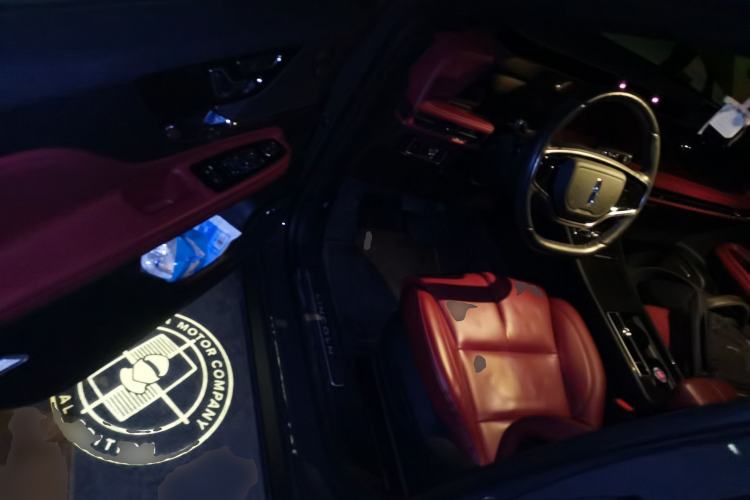 Used Lincoln Corsair 2023 2.0T All-Wheel-Drive Prestige Version
