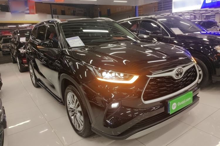 Used Toyota Highlander 2022 380T 4x4 Luxury Edition 7 Seats