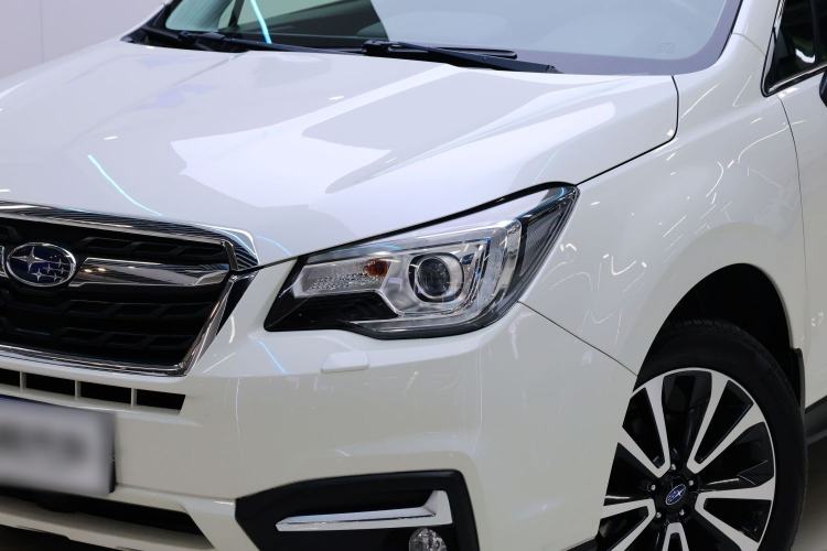 Used Subaru Forester 2018 2.5i Luxury Navigation Edition with EyeSight
